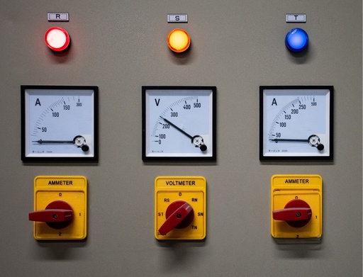 Single to three phase systems Control Panels